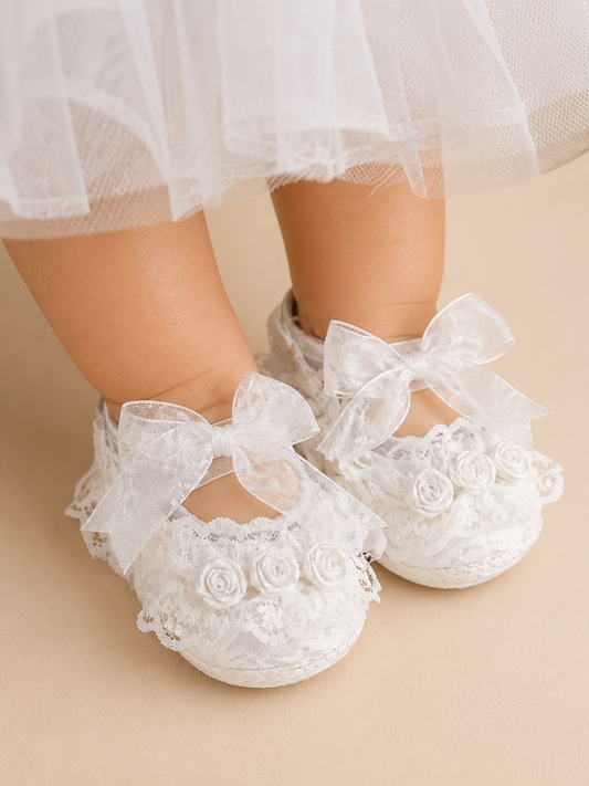Sapatinho Infantil Branco com Laço